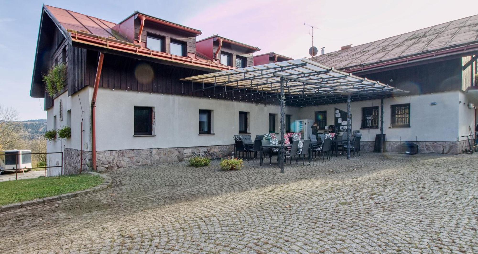 Hradek